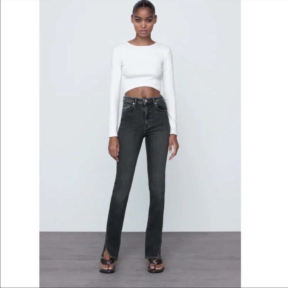 Zara High-Rise Straight Jeans in Washed Black